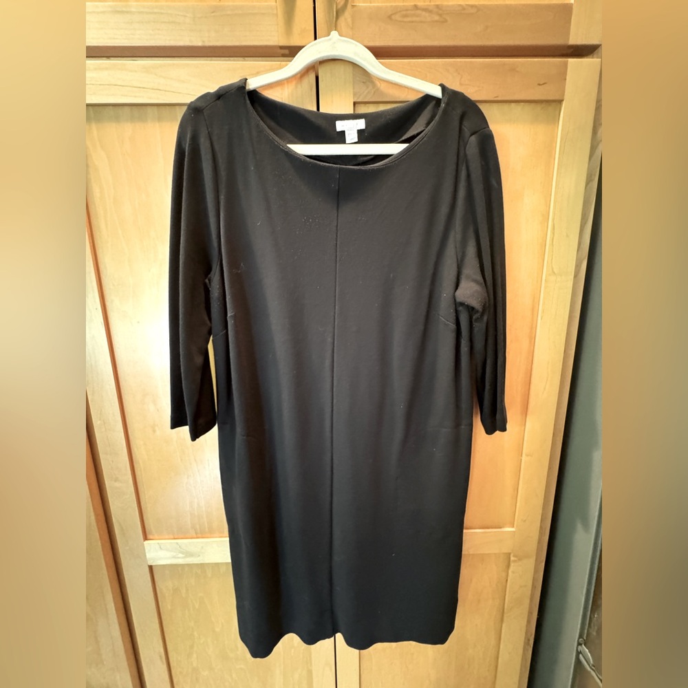 J. Jill black ponte dress with pockets. Perfect for travel. Sz L